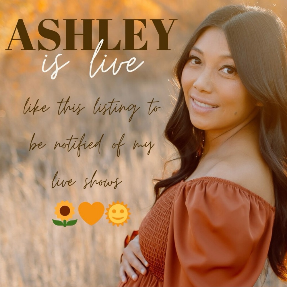 🌼💛 ASHLEY IS LIVE 💛🌼 *Like this listing to be notified*